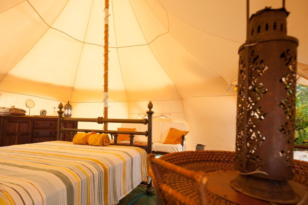 Wild Lotus Glamping Hotel Bolands ภายนอก รูปภาพ