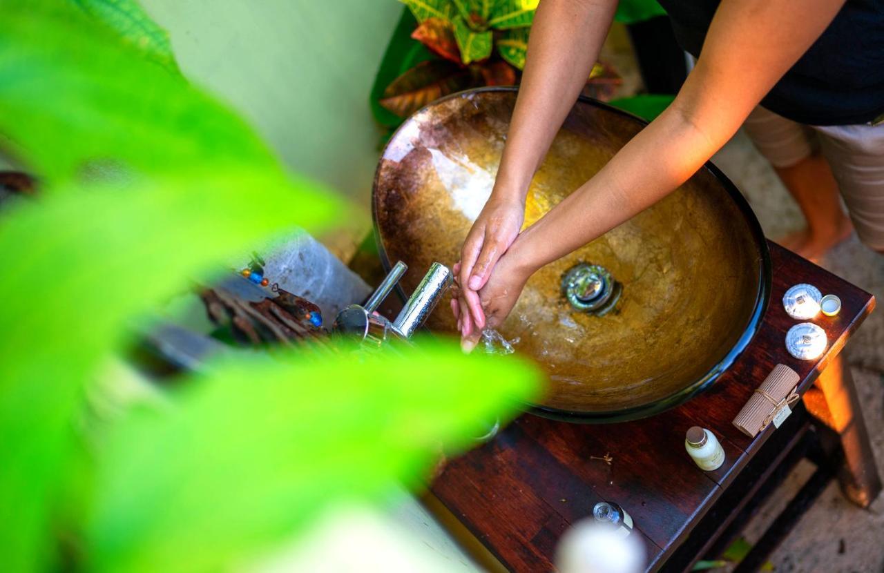 Wild Lotus Glamping Hotel Bolands ภายนอก รูปภาพ